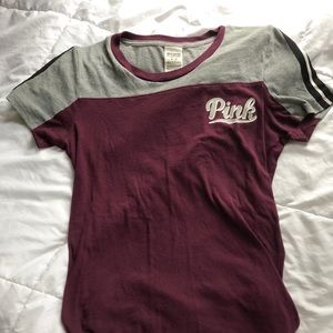 VS pink t shirt